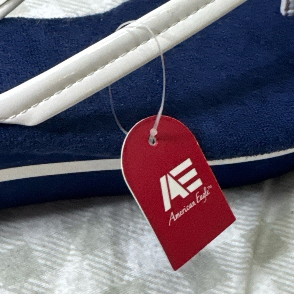 American Eagle Navy & White Wedge Platform Flip Flop Sandals Women Size 10 - Picture 7 of 9